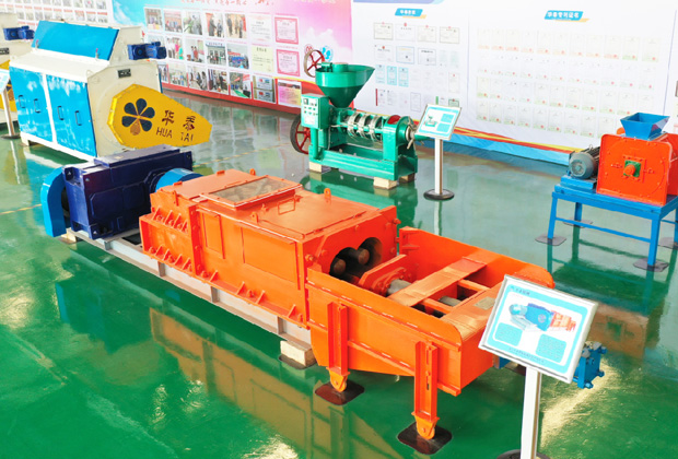 華泰糧油機(jī)械螺旋榨油機(jī)