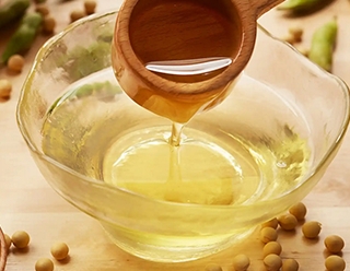 精煉設(shè)備決定大豆油品質(zhì)-華泰精煉設(shè)備廠家