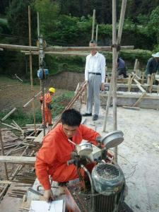 現(xiàn)場作業(yè)